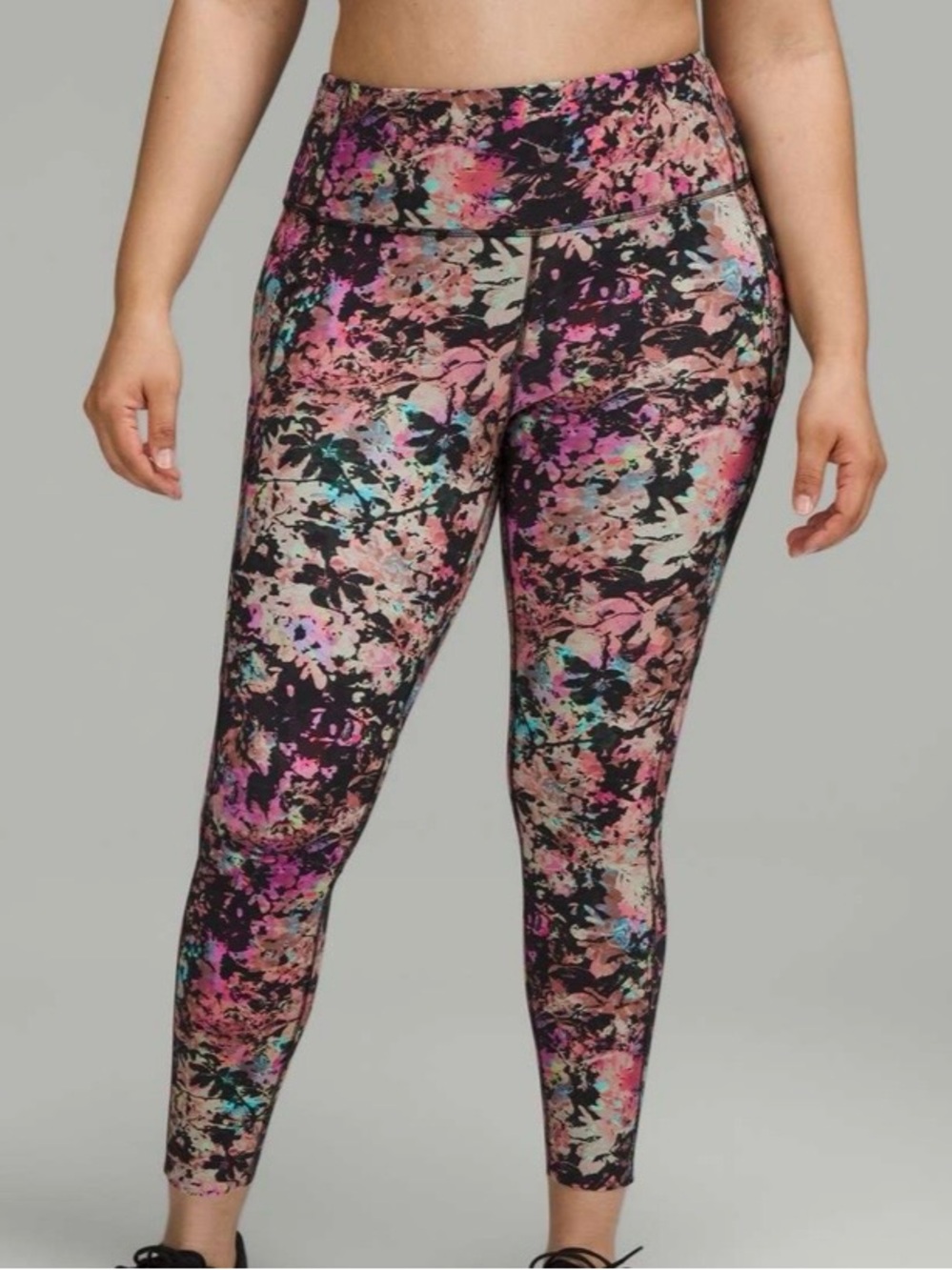 Lululemon Fast and Free High-Rise Tight 25"- NWOT